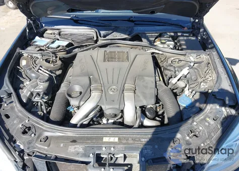 2013 Mercedes-Benz S 550 z USA, uszkodzony, nr VIN WDDNG7DB4DA502893